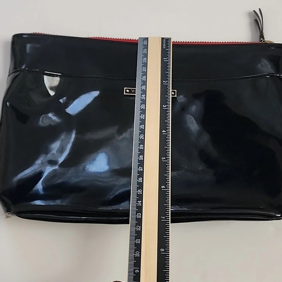 Victoria Secret Black High Glossy Patent Leather Make Up Bag Travel Purse Clutch - Picture 8 of 14